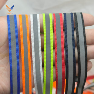 1-3CM�����Ứ����ҹ�ܸ����h�l����ʾ��У����߅�����b�o�ϬF؛
