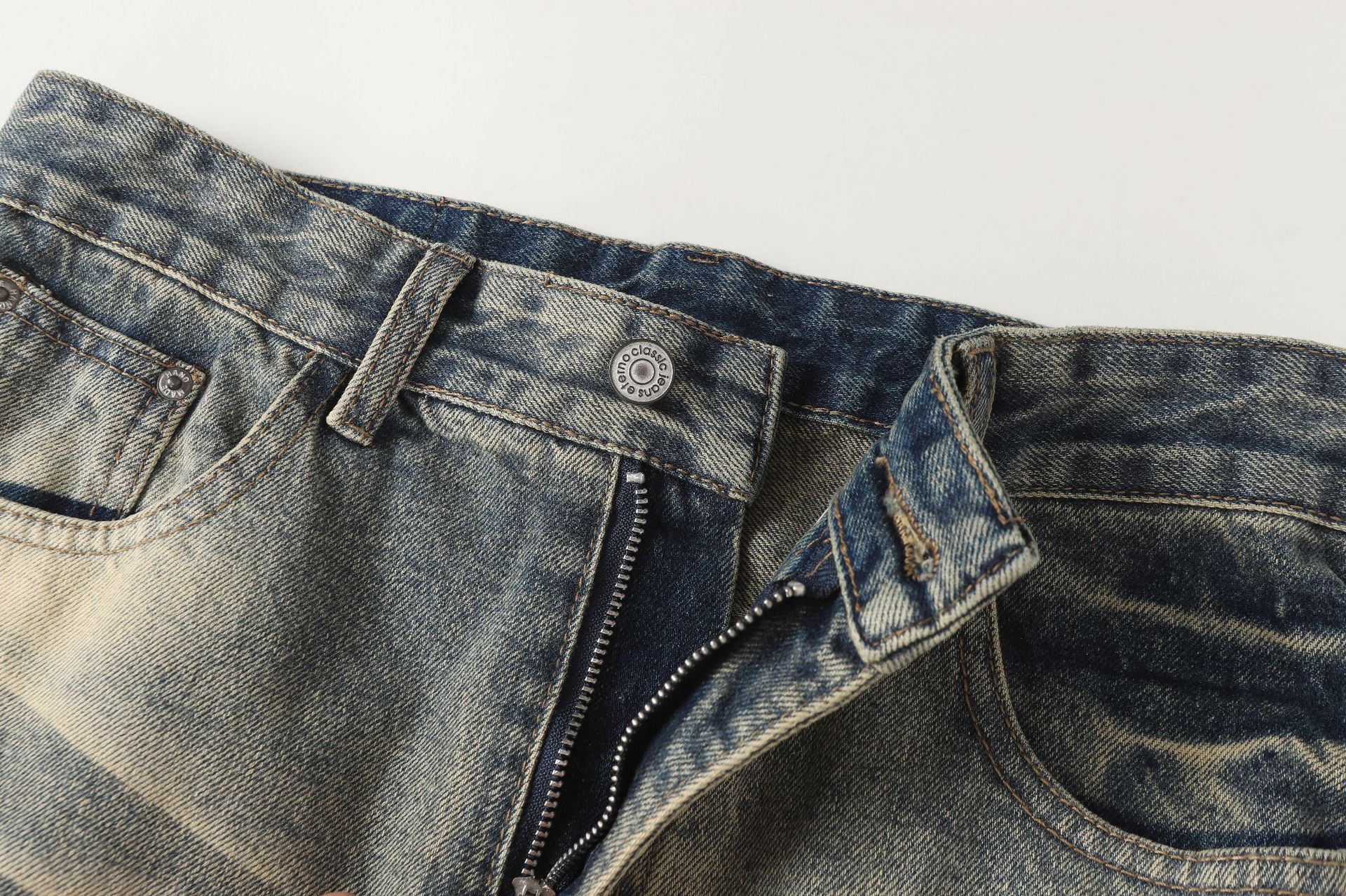 Men's Clothing Retro Distressed Washed Whiskered Straight Leg Flared Jeans For Men New Style Versatile Loose Fit Long Pants_mkmklike.com