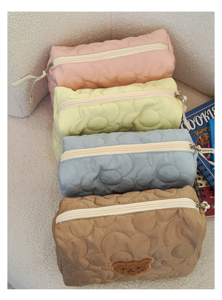 Cute Animal Polyester Square Makeup Bags display picture 1