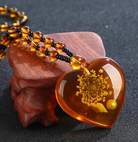 Imitation fossil amber necklace-love