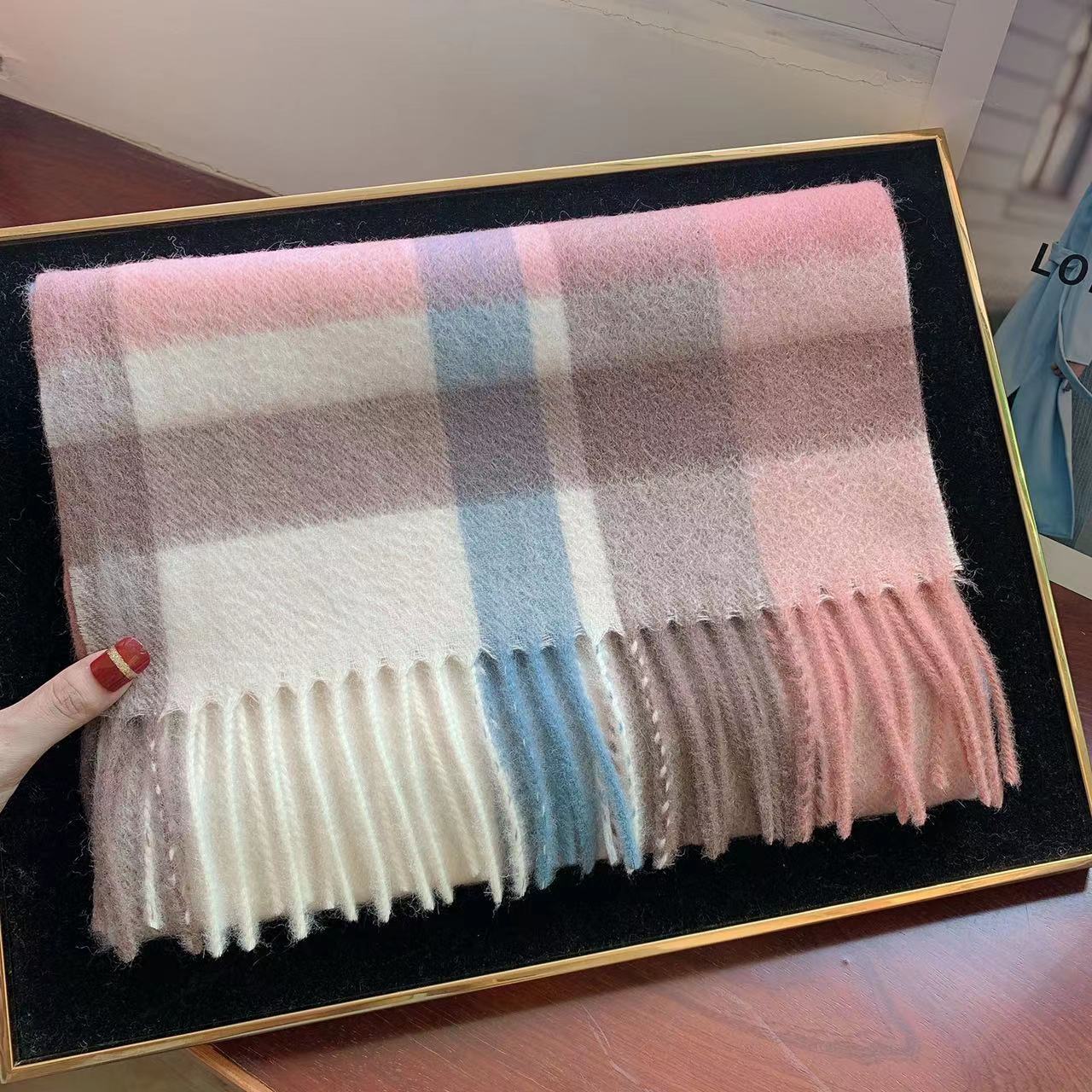 Tassel Design Retro Style Women's Retro Color Block Shearling Tassel Winter Scarves