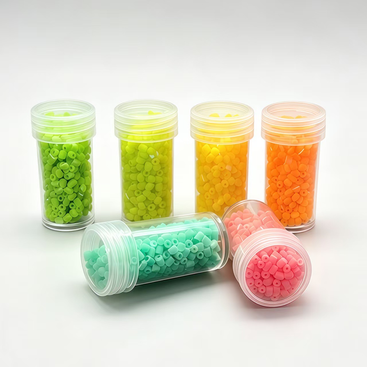 Ps Plastic Transparent Round 10g Packaging Storage Bottle for Rice Beads, Seed Beads, DIY Beads, Wholesale in Stock