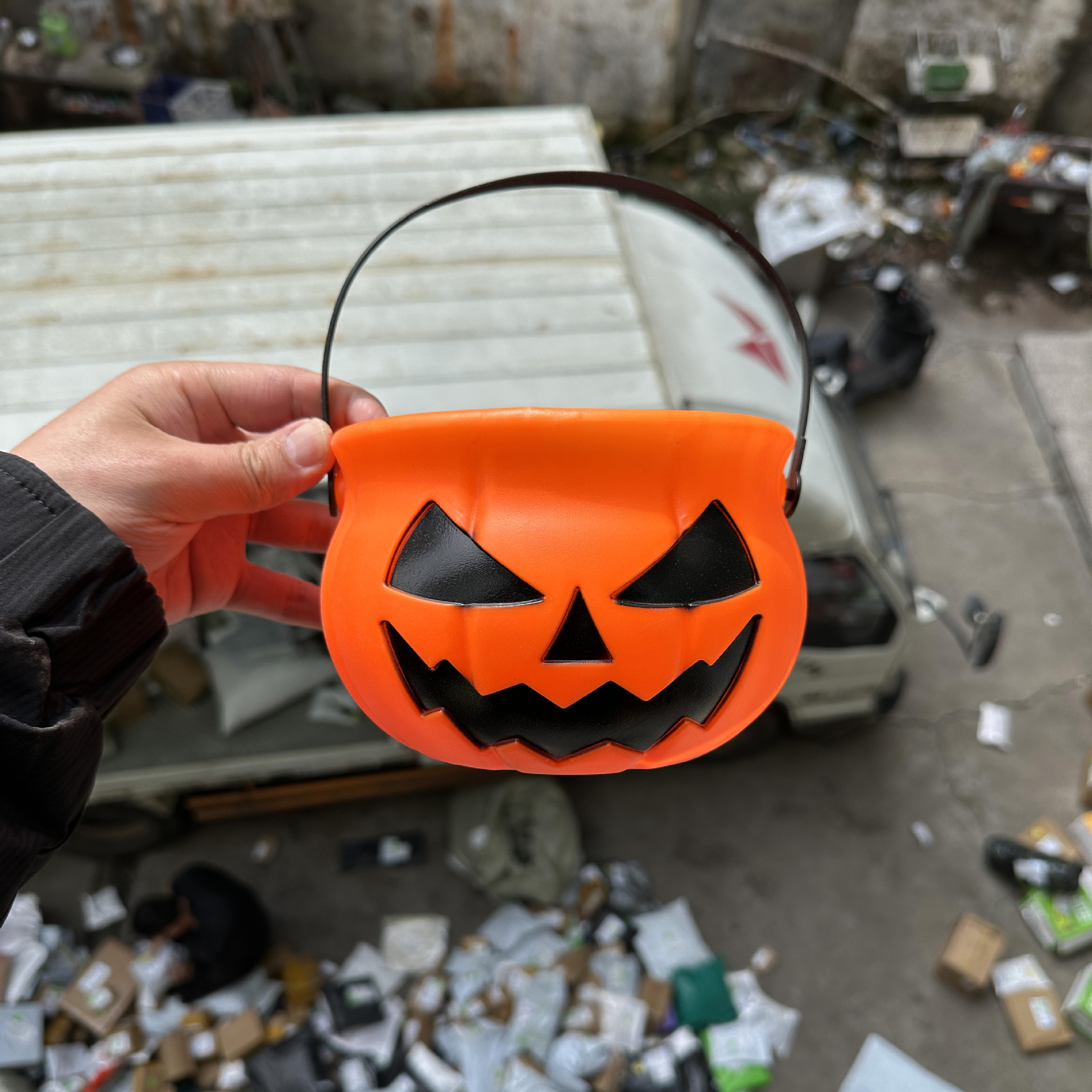 Cubo de calabaza de Halloween de 18cm con tapa Decoración de linterna para festival