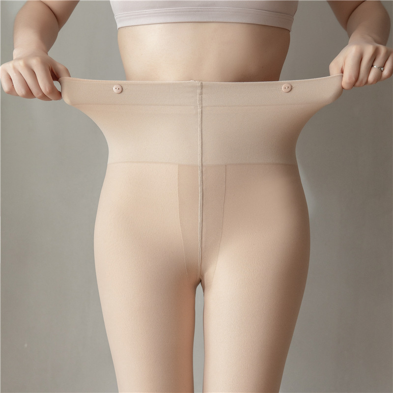 ボタンは光脚の神器を取り外します。