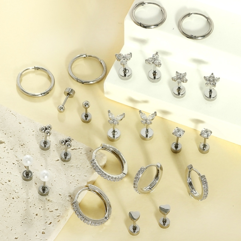 Labret piercing jewelry detail image
