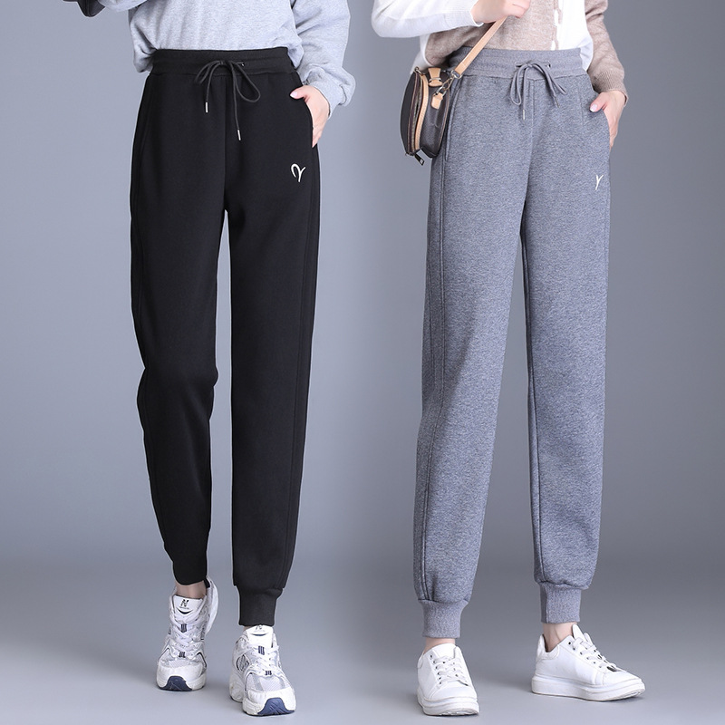 羊羔绒运动裤女束脚休闲卫裤秋冬加绒加厚保暖裤东北冬天妈妈棉裤