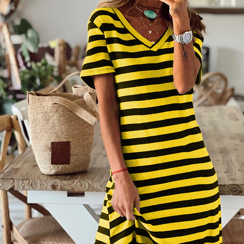 Women's T Shirt Dress Casual V Neck Printing Short Sleeve Stripe Midi Dress Home display picture 4