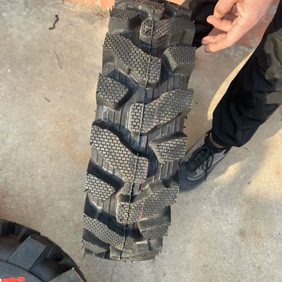 Tire snow chain — Agricultural Four-Wheel Tricycle - 650-12-enhanced-encrypted-herringbone-pattern-comes-with-inner-tube