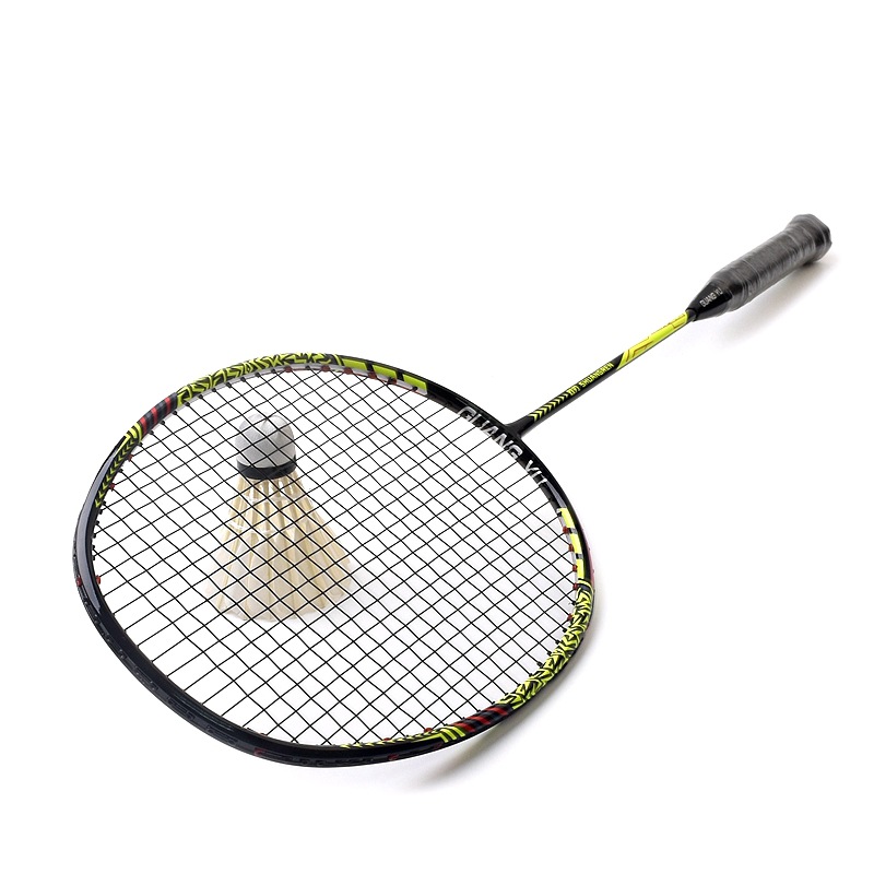 빨간색과 노란색 샷 + 검은색 라인