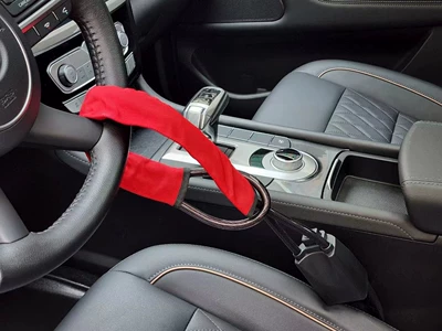 Cross-Border Amazon Car Steering Wheel Lock Rope Lock Car Lock Buckle Lock Special Steering Wheel Lock Factory Direct Sale (Car lock) - red