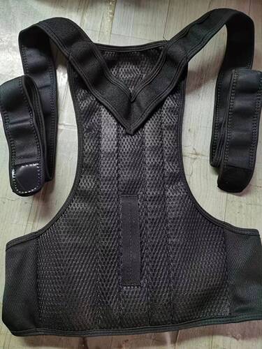 Back Posture Corrector, Adult Body Shaping Hunchback Corrector, Fixing Belt, Back Strap for Enhanced Support and Fixation