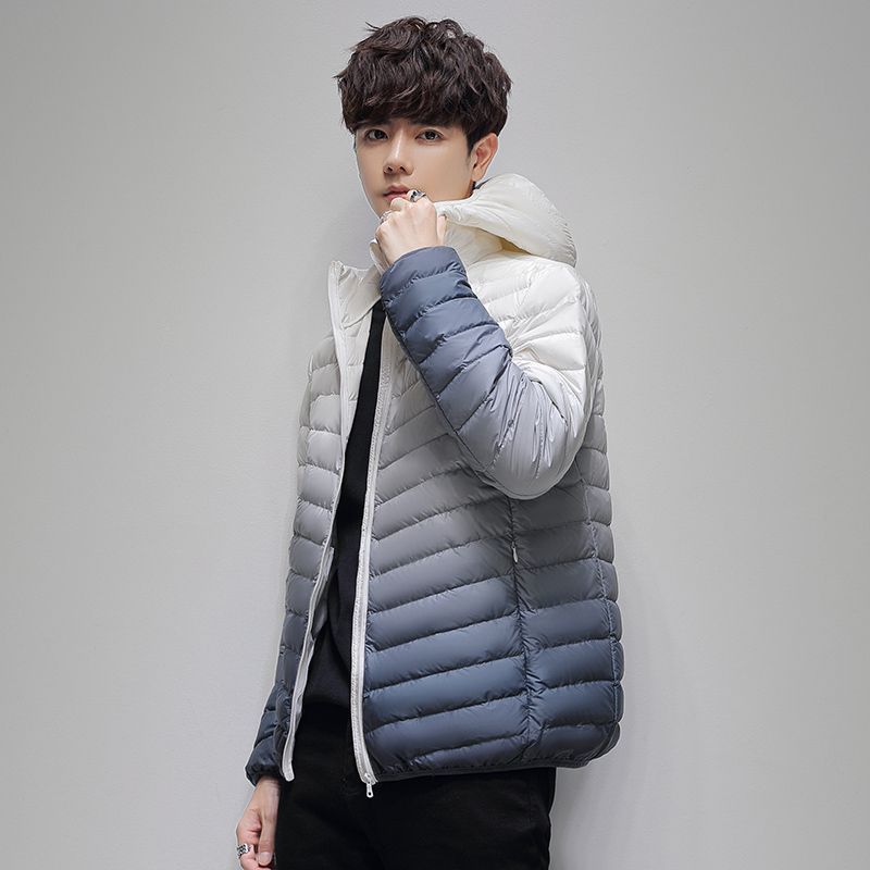 Invierno nuevo chaqueta de pluma ligera hombre ligero cálido hombre corto con cuello encapuchado de color gradiente chaqueta fría