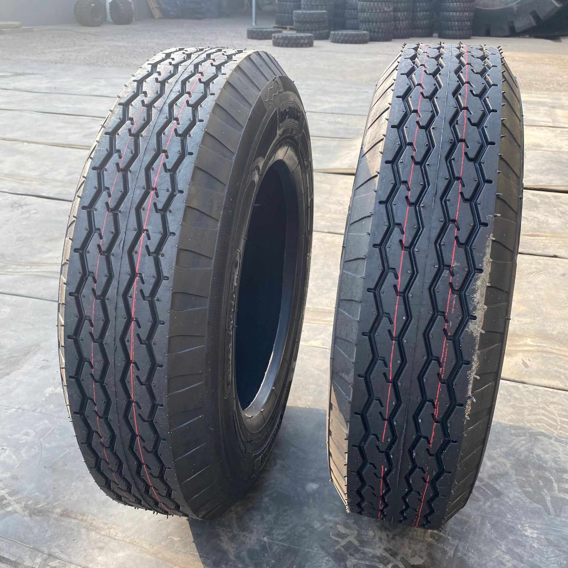 批发拖车轮胎8-14.5真空胎  房车拖车适用 14PR 可以配钢圈E4