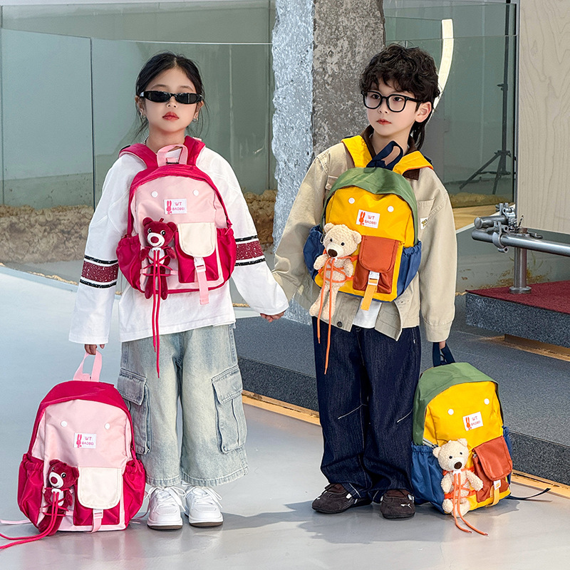 2026 nuevo estilo coreano bolsas escolares para estudiantes de jardín de infantes lindas muñecas de peluche mochilas para niños y niñas