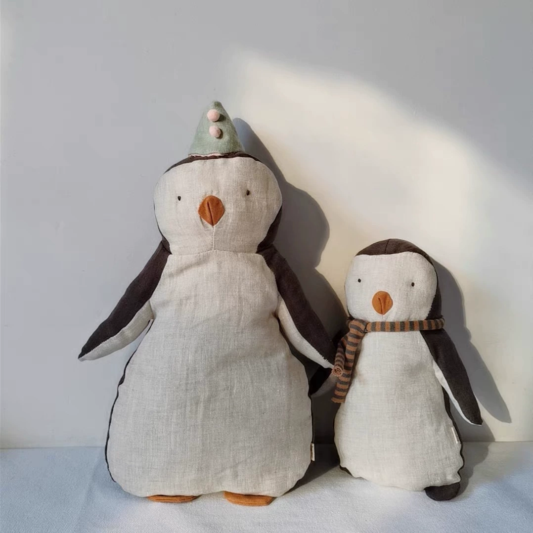 Genuine brand doll, appeases children's cloth, pinguin, Birthday gift