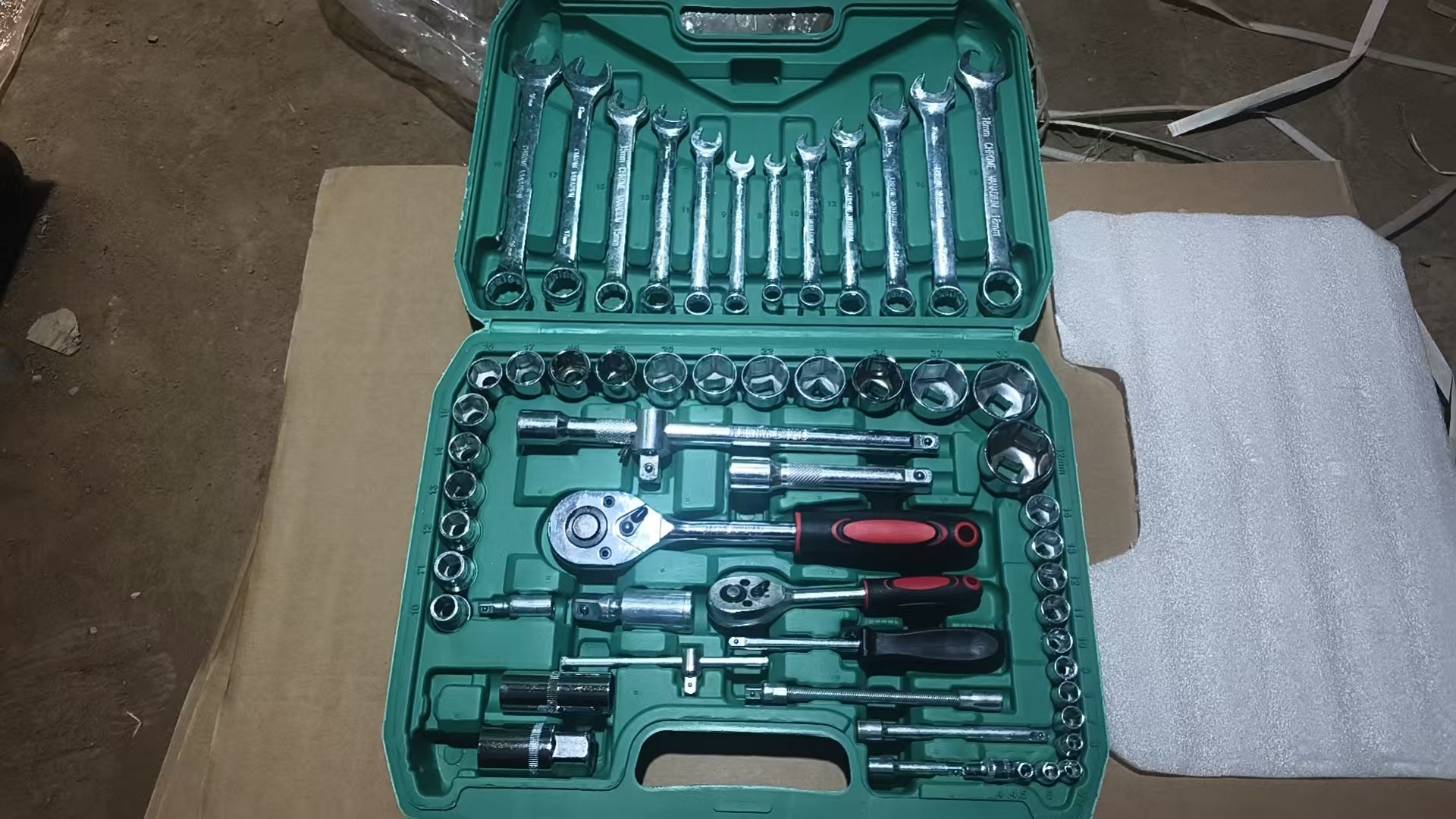121 piezas de herramientas de reparación de automóviles conjunto de llave de trinquete herramientas de reparación de automóviles combinación de reparación de automóviles