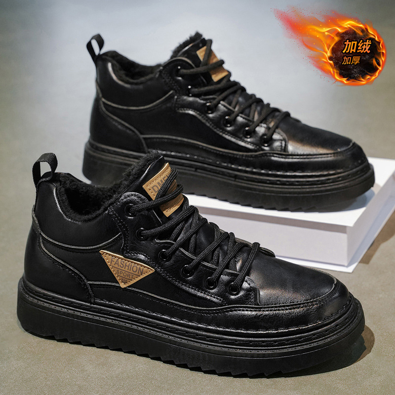 Zapatos masculinos en invierno con terciopelo para mantener el calor botas Martin ropa de trabajo masculina tendencia de zapatos de cuero 100 zapatos de algodón casual botas cortas zapatos de moda image 4