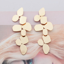 �߼����F���r�к��s��Ҏ�t���٘��~�������hС���OӋ�䵭�L���Ů