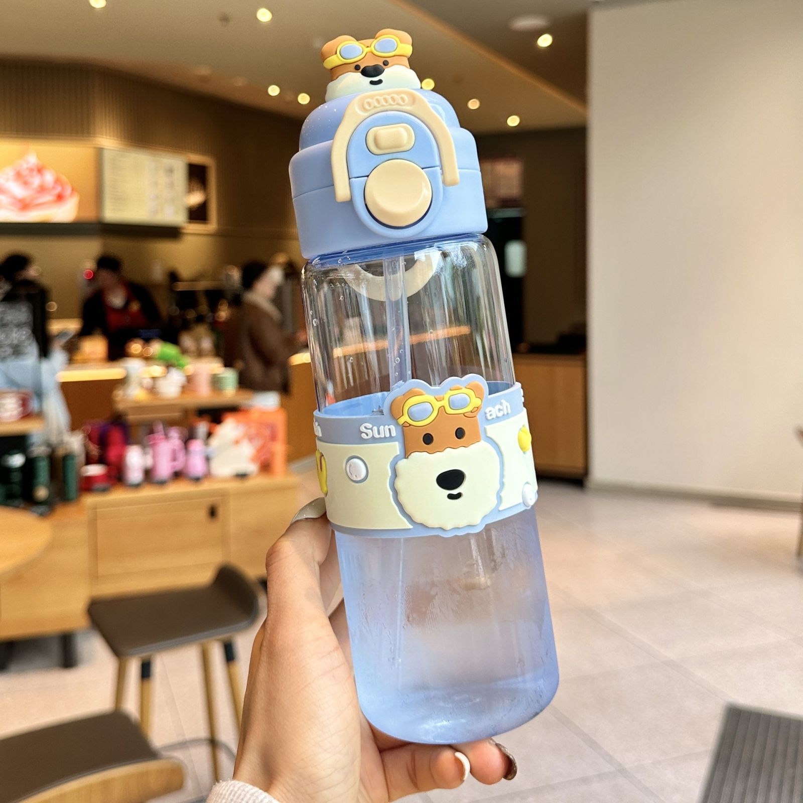 Taza de agua de verano de alto valor femenino 2026 taza de paja de plástico para niños resistente a altas temperaturas a prueba de caídas taza de doble bebida para estudiantes