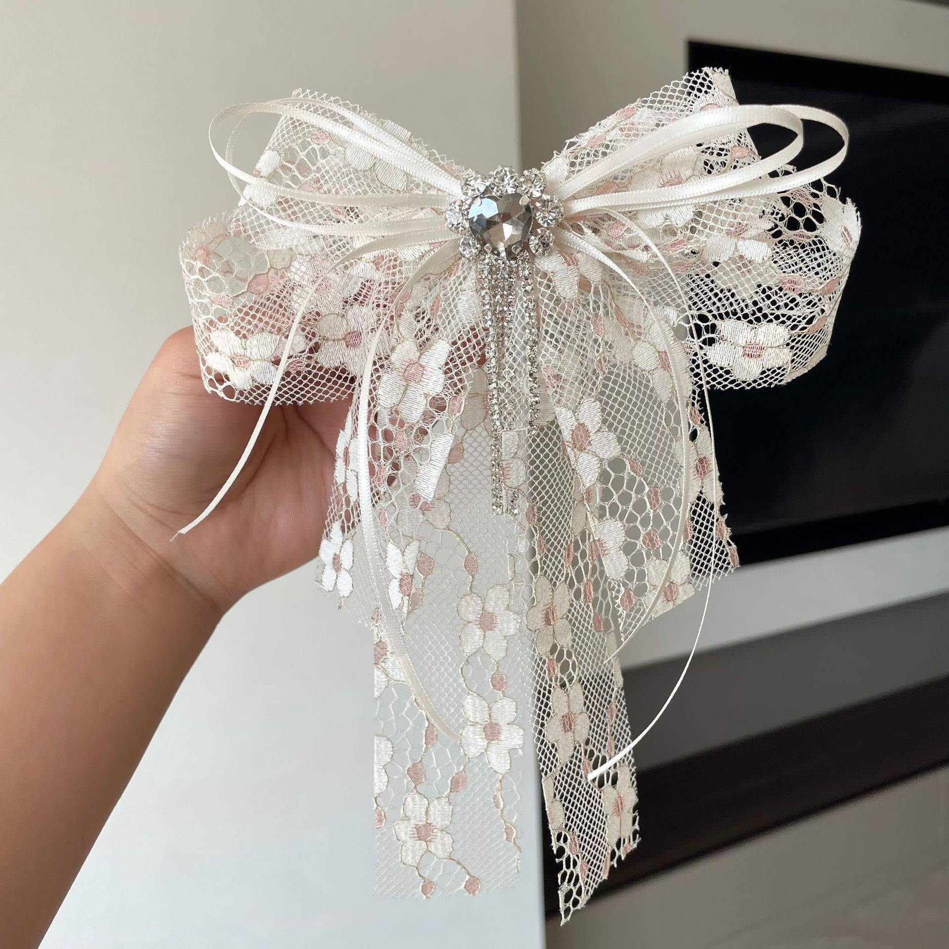 18g Weight Hair Clip Hair Accessories Type 1 Piece Quantity Sweet Women's Bow Knot Cloth Rhinestone Hair Clip