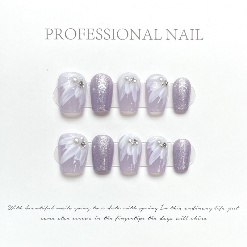[Ice purple daisy] hand-painted nail light purple feather hand-painted simple elegant ultra-short ladder a