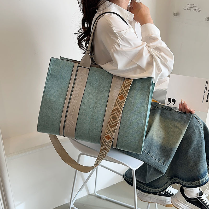 New Retro Women's Handbag Large Capacity Shoulder Bag Crossbody Color Block Tote Bag Trendy Luggage And Bags_voghion.com