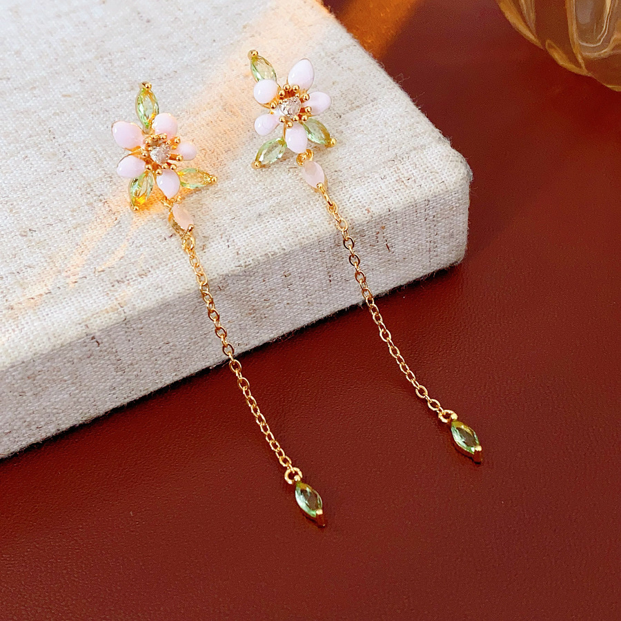 Juego de flores de goteo de aguja de plata de galvanoplastia de oro real, anillo de pulsera de estilo de esmalte retro, collar de lujo ligero, pendientes de sentido avanzado