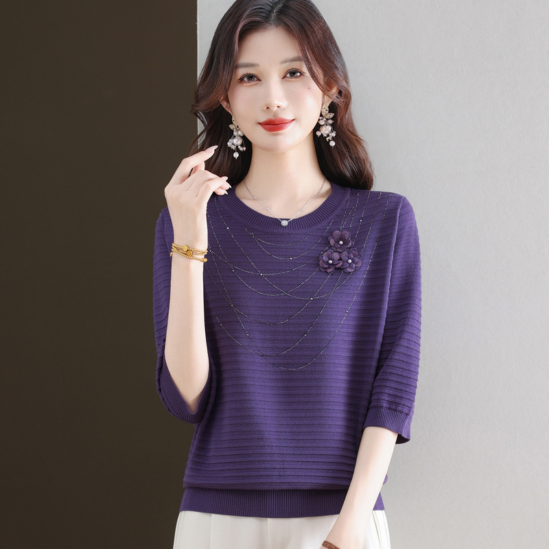 Autumn new base layer sweater, beautiful and age-reducing top, 2026 new stylish mother's wear, women's knitwear Autumn new base layer sweater, beautiful and age-reducing top, 2026 new stylish mother's wear, women's knitwear