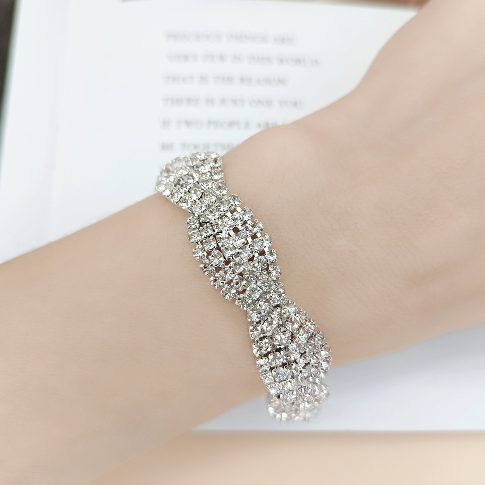 Simple Style Leaf Copper Bracelets Inlay Zircon Copper Bracelets