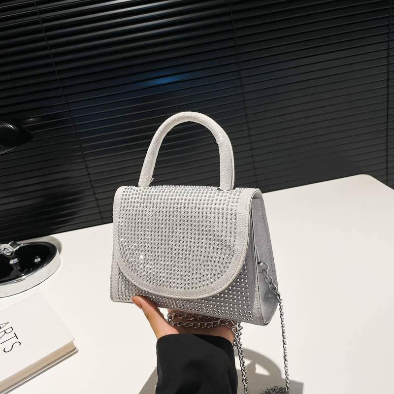 Bolso de mano de moda retro mujer 2024 nuevo bolso de moda extranjero bolso de hombro personalidad bolso de cadena caliente