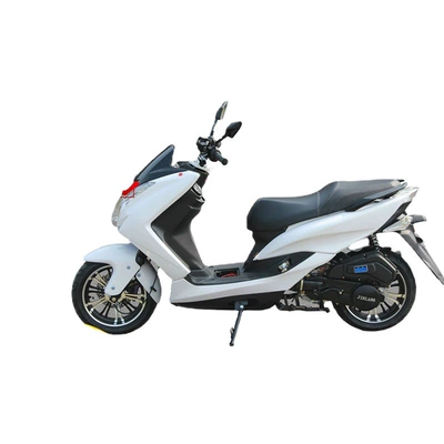 Standard Vehicle Wholesale, Motosikletlər