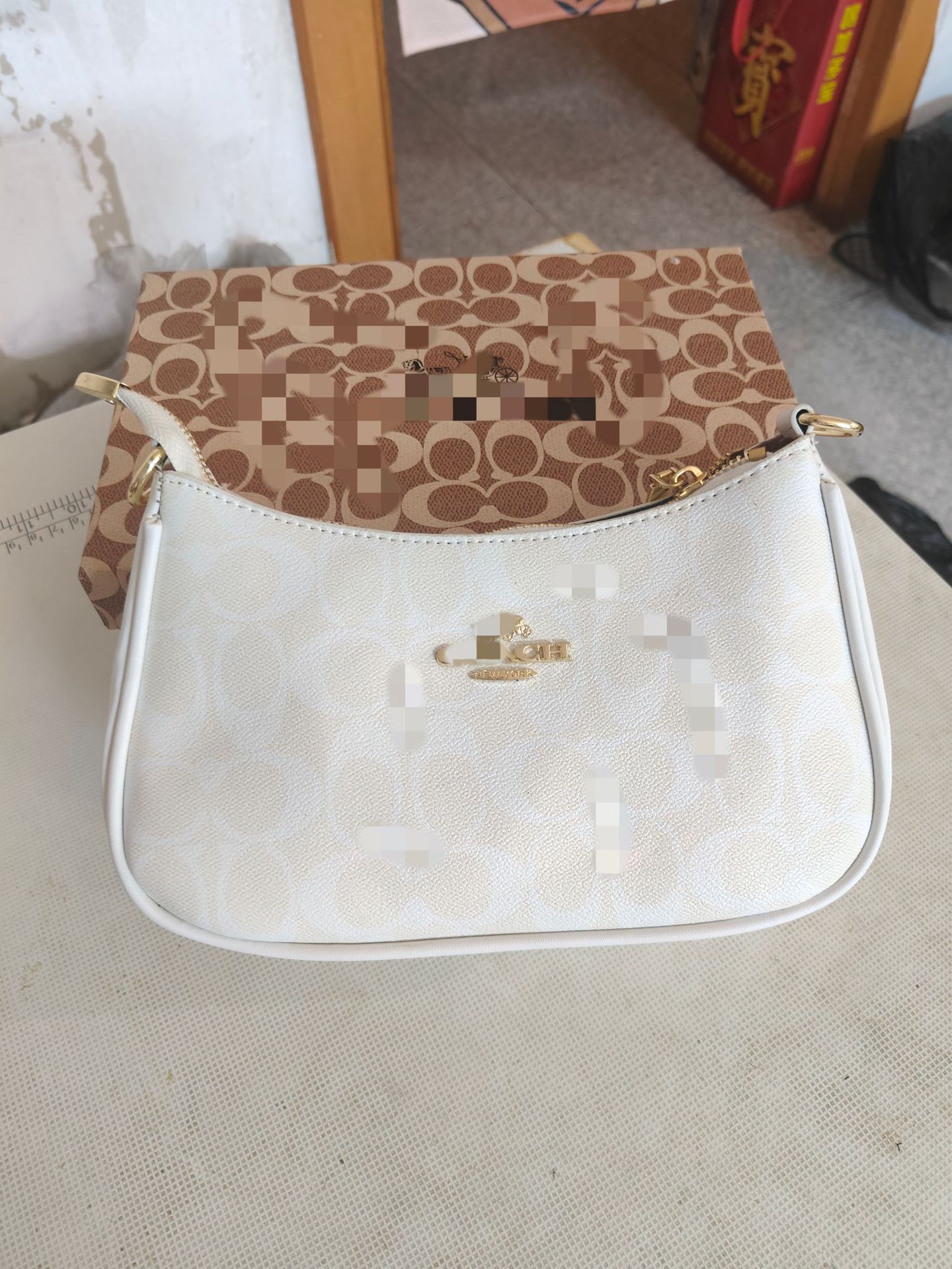 2025 nuevo bolso de media luna de fábrica original Kouc bolso de mujer bolso de brazo de moda de hombro portátil bolso de mahjong