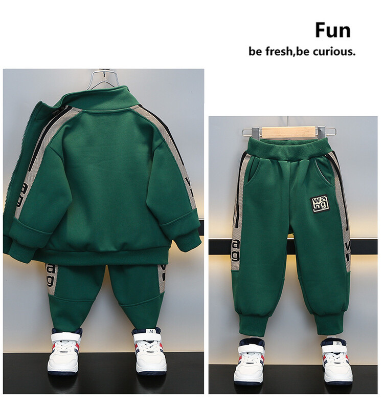 Jungen-Cardigan-Band 2024 Frühling und Herbst Neues cooles modisches Zweiteiler-Set für Kinder für den Kindersport_voghion.com