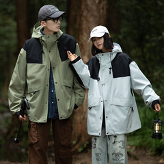 秋に起爆した戸外潮牌の薄いタイプの突撃服は帽子を脱ぐことができます。防水防風シングルジャケットは高品質です。
