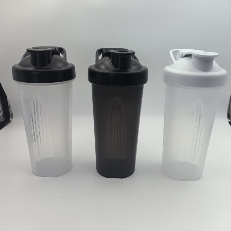 Huaian 600ml Single-Layer Plastic Shaker Cup with Handle, Protein Powder Portable Cup for Gym and Sports, with Scale