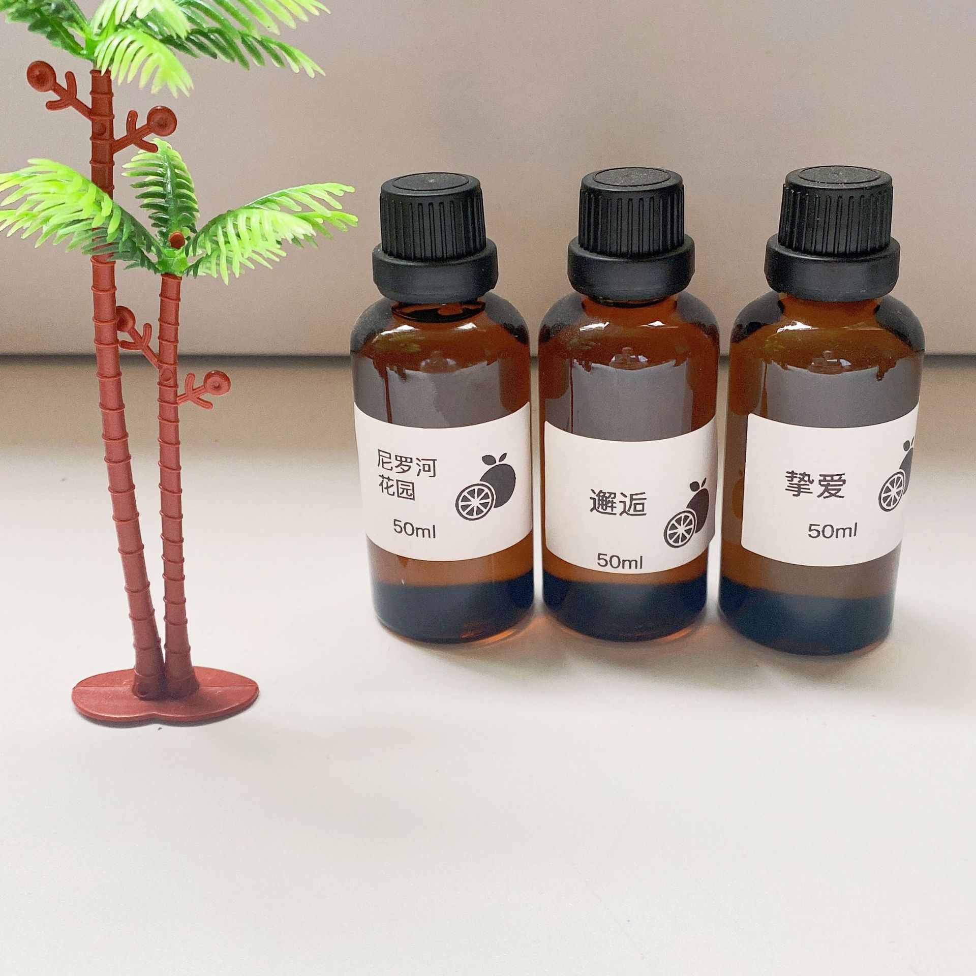 厂家直供DIY蜡烛原料香薰蜡烛蜡蜡牌蜡片用香精精油香料50MI香氛