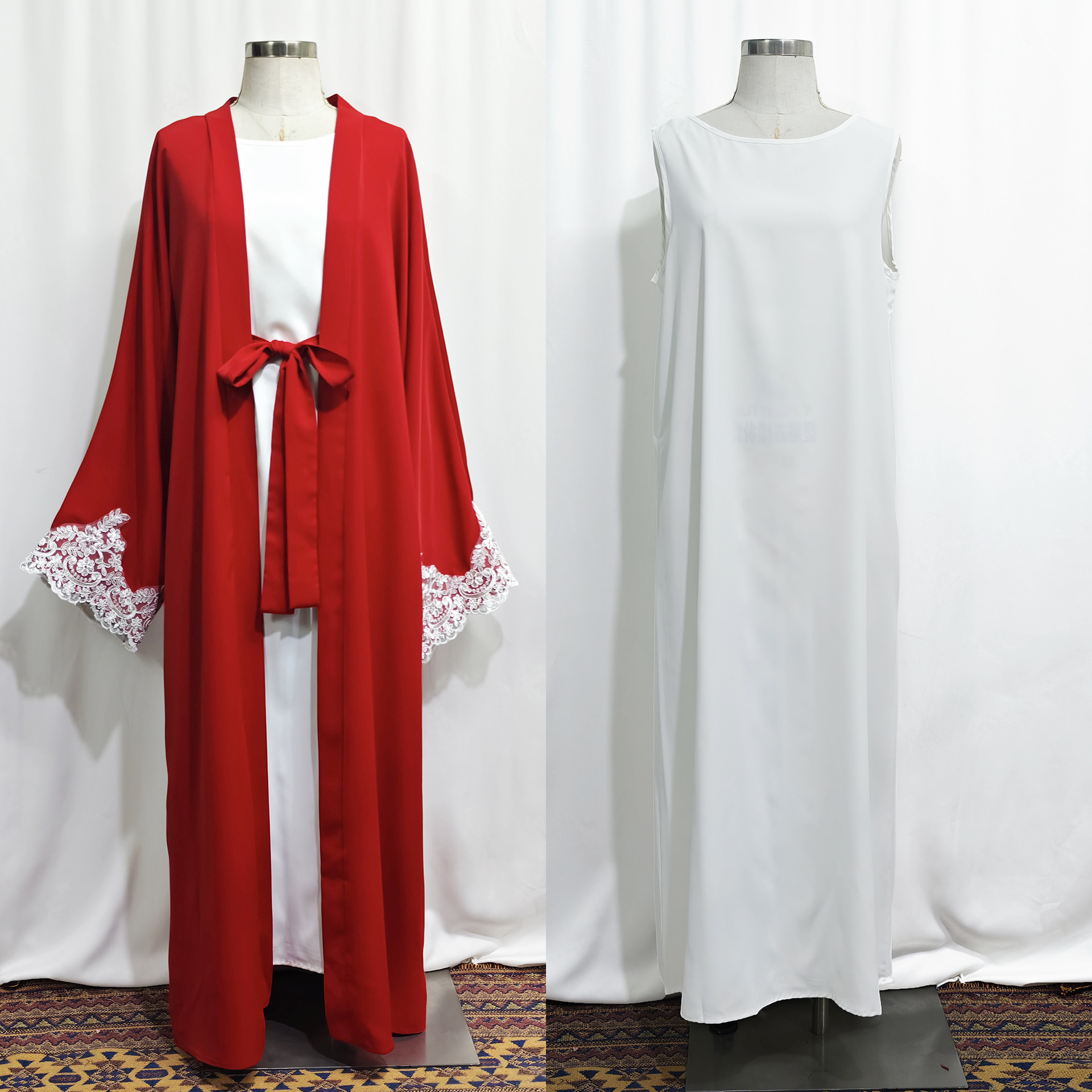 Ensemble abaya élégant en dentelle appliquée, cardigan et jupe gilet pour femmes musulmanes – Tenue deux pièces pudique_voghion.com