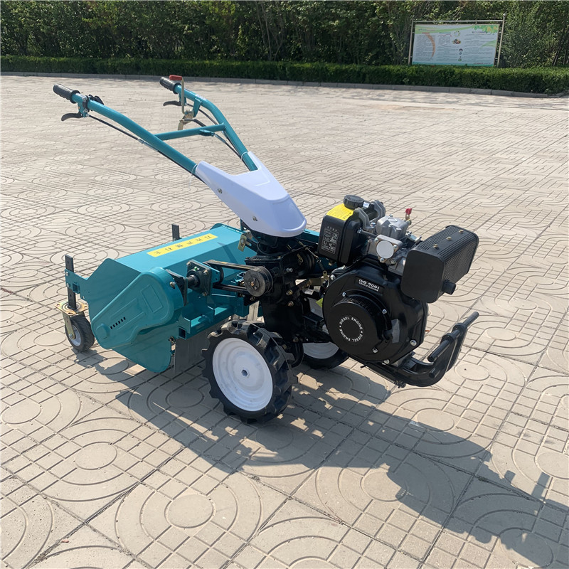 汽油手推式草坪修剪机 自走式果园杂草割草机 小型四驱开荒打草机