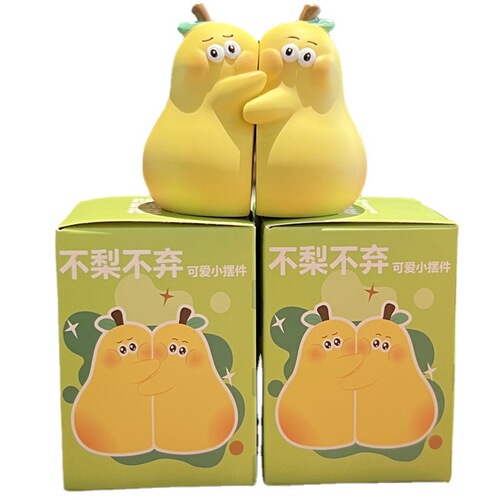 Hugable Couple Figurine, Cute Desktop Decor, Trendy Home and Office Accent, Not Pear Not Forsaken, Popular Style