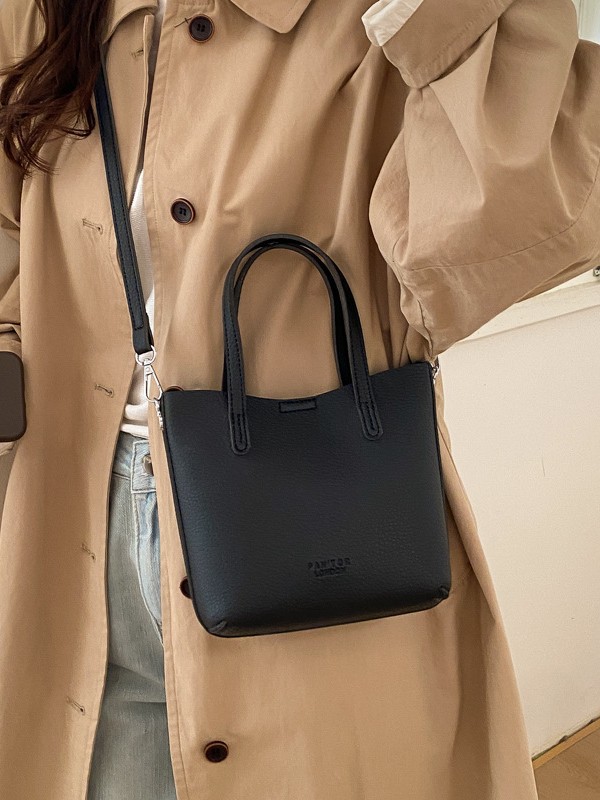 2026 nueva moda de un hombro mochila retro gran capacidad ligera de lujo simple viaje bolsa de cubo de textura bolsa madre