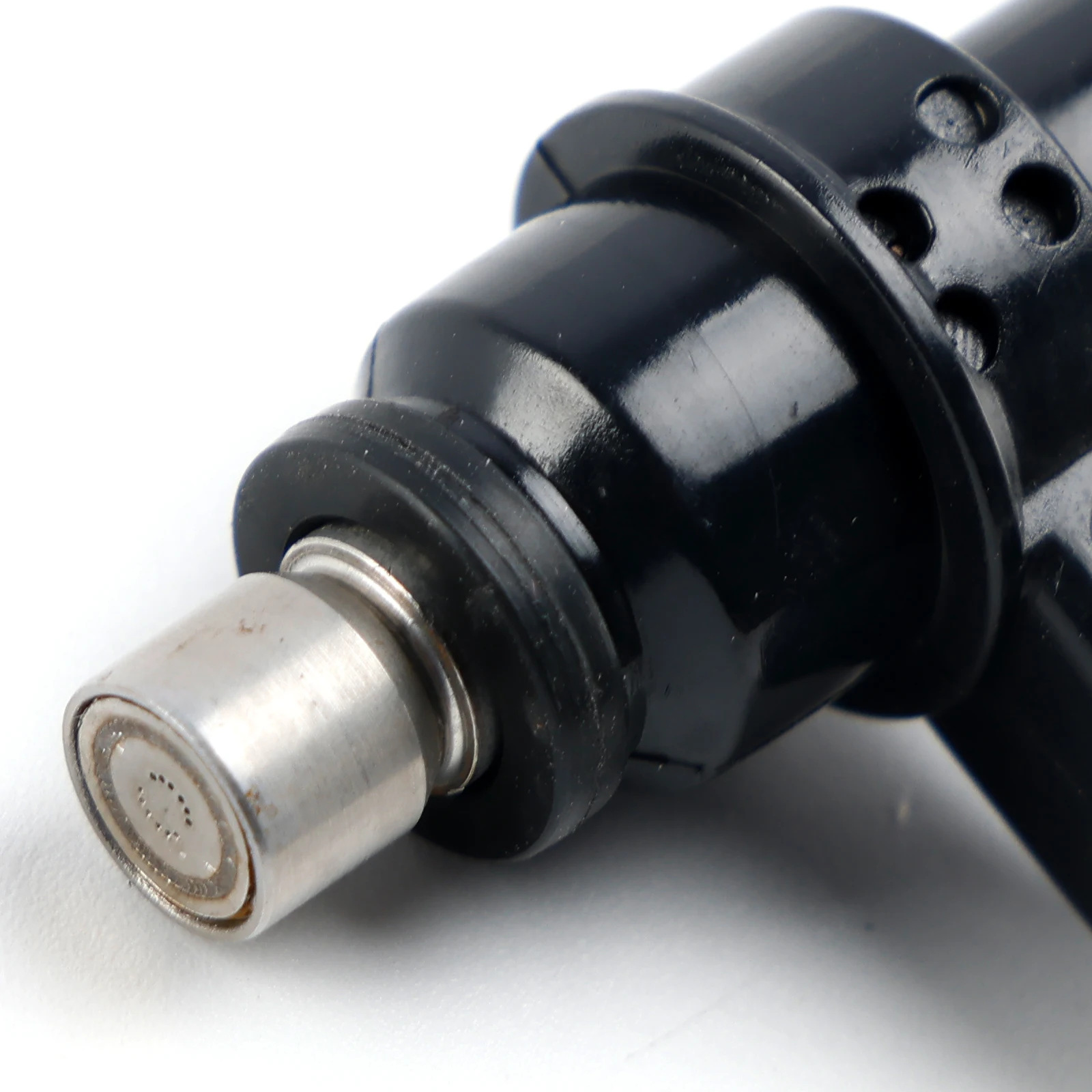 15710-21H00 Fuel Injector 1571021H00 for Suzuki Gsxr1000 07-16