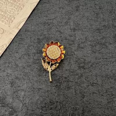 Brooch, Yaxa sancaqları - style-5