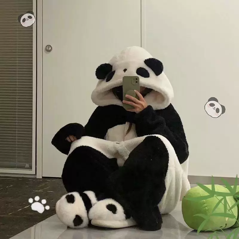 网红新款秋冬季珊瑚绒情侣帕恰狗草莓熊睡袍长款套装加厚支持代发