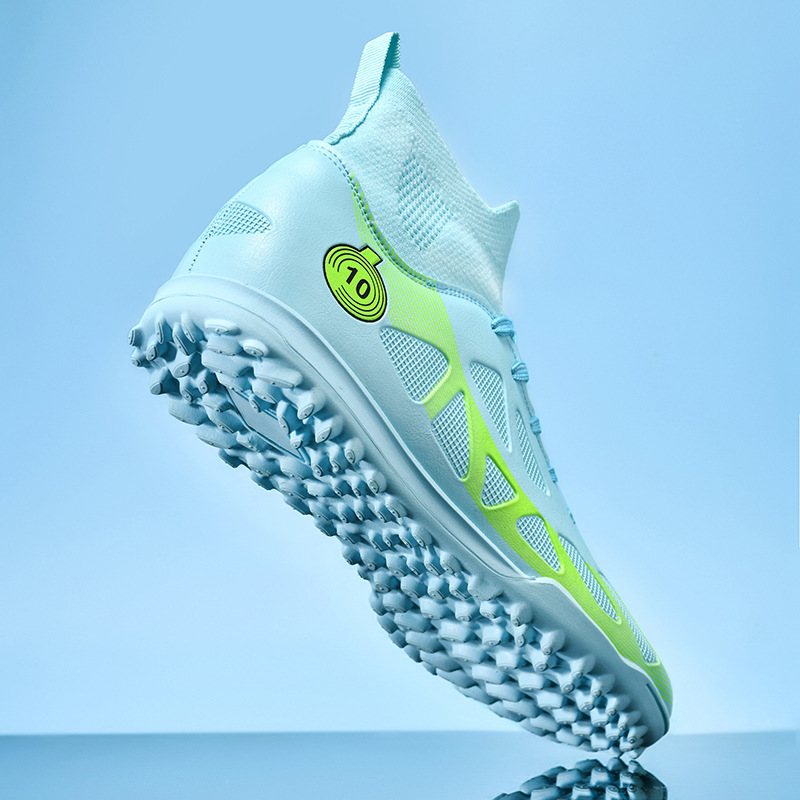 Xiyin Amazon en el extranjero botas de zapatos de fútbol de fábrica spot transfronterizo venta directa al por mayor clavos cortos clavos altos para hombres