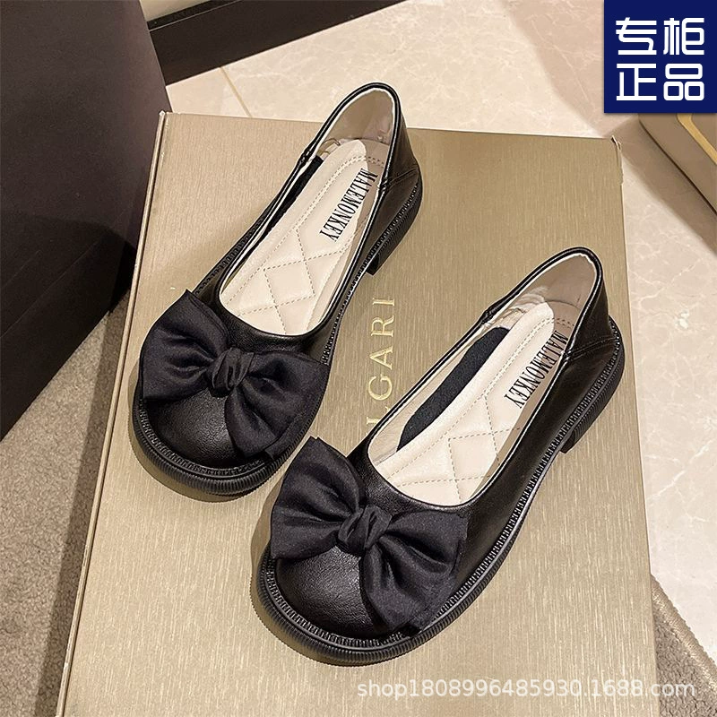 Маленькие кожаные туфли с бантом, женские летние новые однослойные туфли Мэри Джейн на Плоском Каблуке, универсальные однослойные туфли в британском стиле, 2023