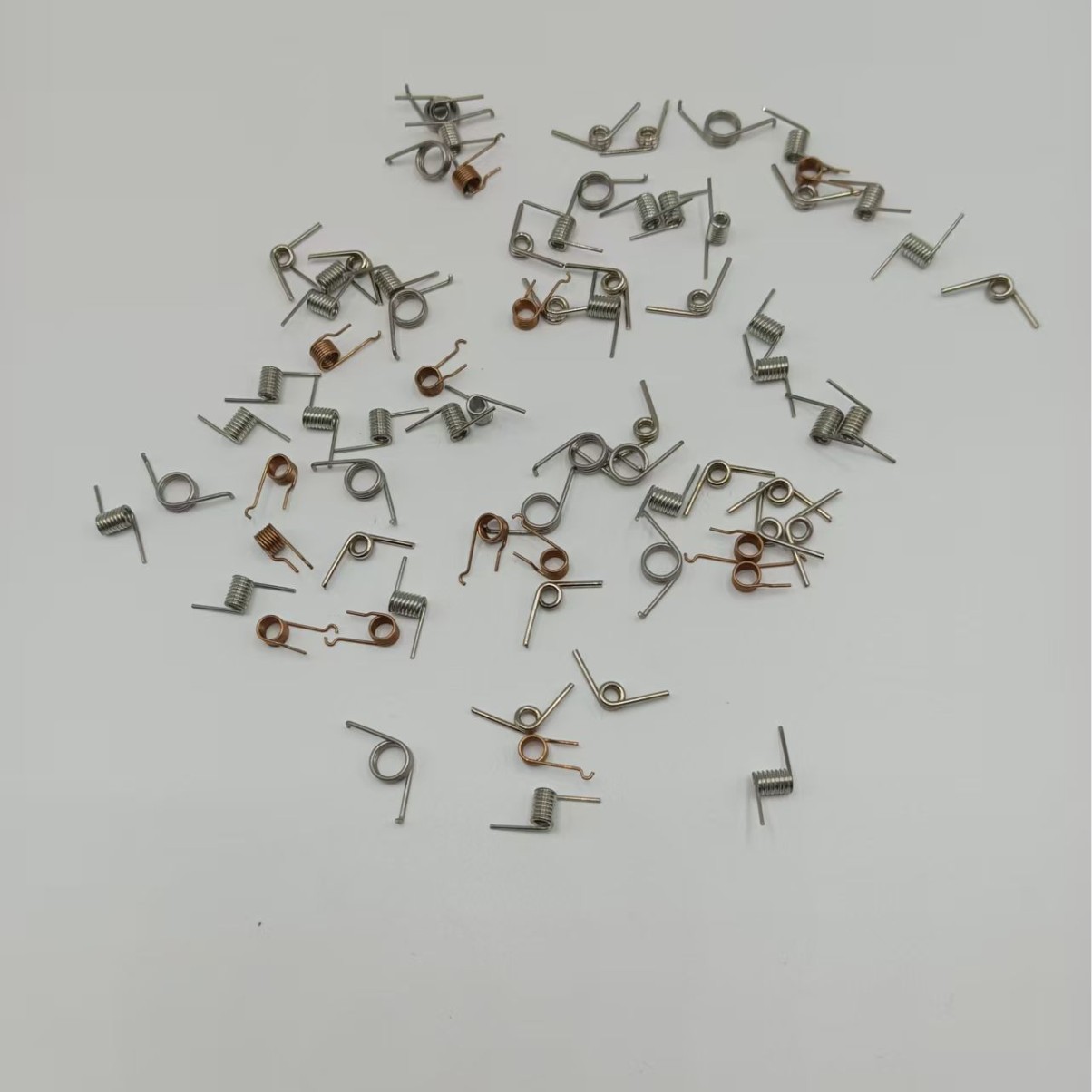 工厂批发 异形扭簧304不锈钢 强力扭转弹簧灯饰玩具扭簧 单扭弹簧