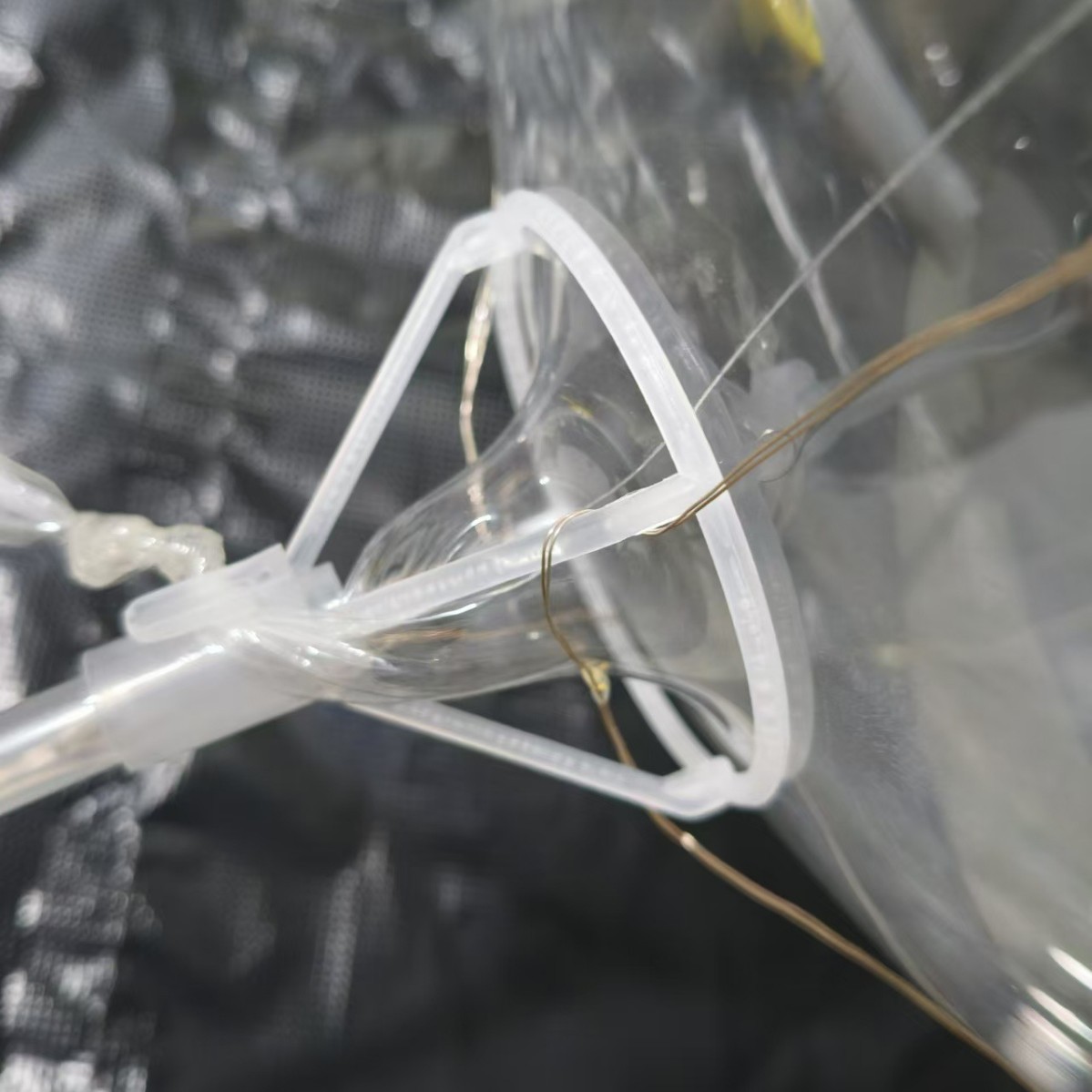 Juego de cadena de luz led de bola de onda de 20 pulgadas venta caliente transfronteriza fiesta de boda decoración de vacaciones paquete de material de bricolaje al por mayor