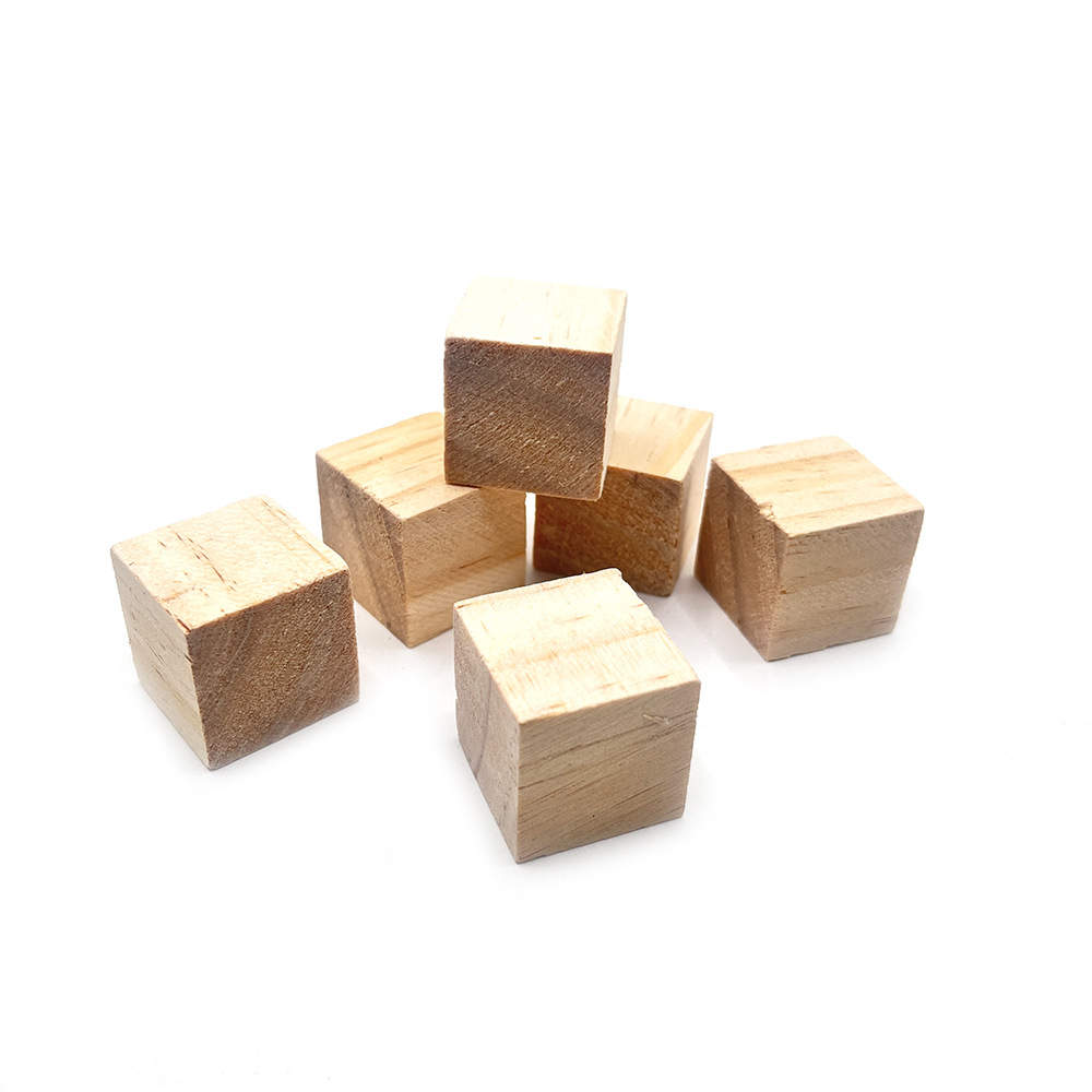 Juguetes de hámster Madera de pino natural, pequeños bloques de madera, hámster, Totoro, juguetes para morder, juguetes para aliviar el aburrimiento