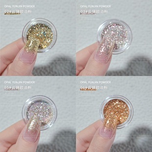 �����b�Ʒ���W�W����ƫ������߲���Ůѩ�q��\��ָ����Ƭ�b