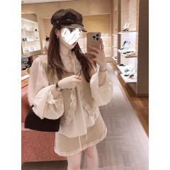 法式千金套装蕾丝V领长袖衬衫花边马甲a字短裙女2025新款三件套装